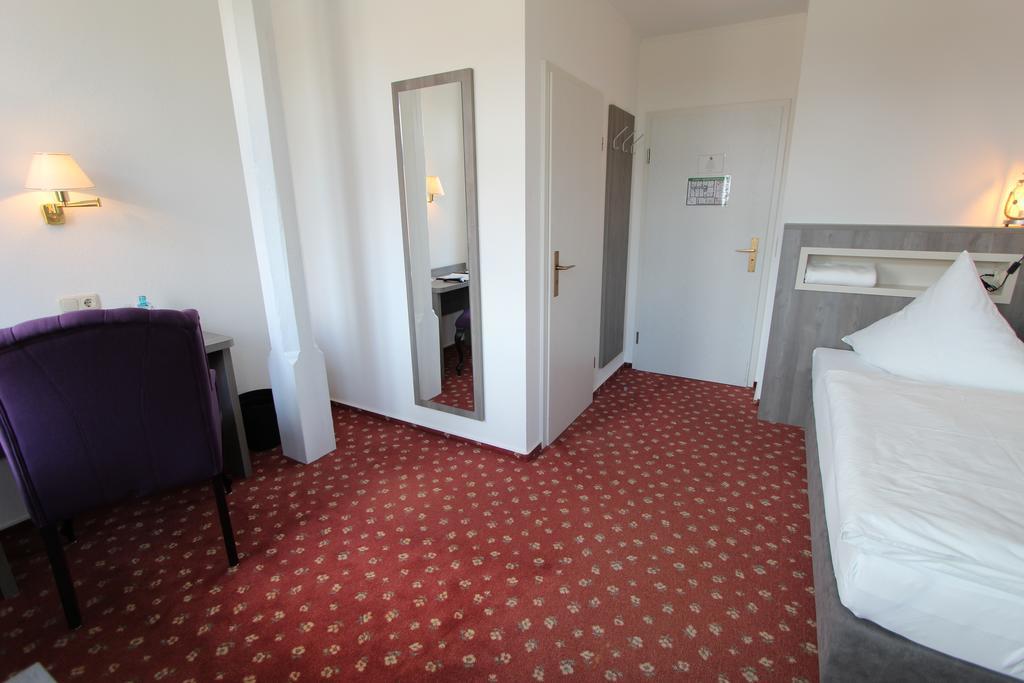 Hotel Thormaehlen Bliestorf ห้อง รูปภาพ